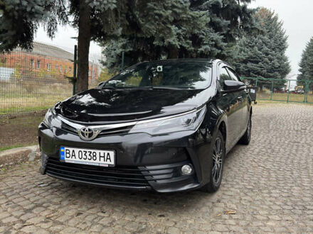 Черный Тойота Королла, объемом двигателя 1.6 л и пробегом 134 тыс. км за 14200 $, фото 1 на Automoto.ua