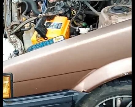 Коричневий Тойота Королла, об'ємом двигуна 1.3 л та пробігом 350 тис. км за 900 $, фото 1 на Automoto.ua