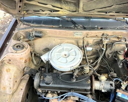 Коричневый Тойота Королла, объемом двигателя 1.3 л и пробегом 100 тыс. км за 850 $, фото 6 на Automoto.ua