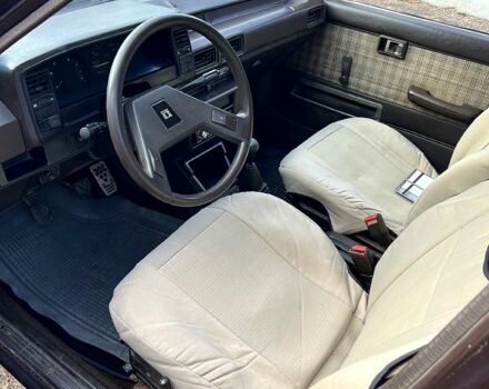 Коричневый Тойота Королла, объемом двигателя 1.3 л и пробегом 100 тыс. км за 850 $, фото 4 на Automoto.ua