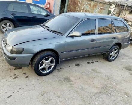 Коричневий Тойота Королла, об'ємом двигуна 2 л та пробігом 200 тис. км за 1800 $, фото 1 на Automoto.ua