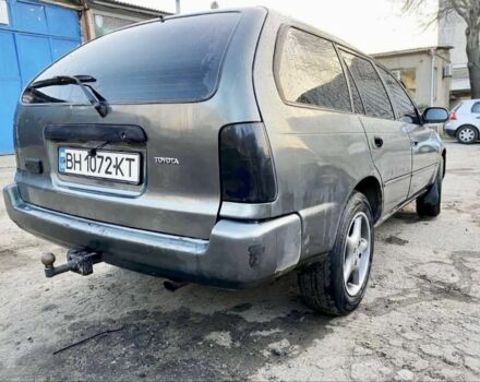 Коричневий Тойота Королла, об'ємом двигуна 2 л та пробігом 200 тис. км за 1800 $, фото 2 на Automoto.ua