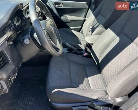 Коричневий Тойота Королла, об'ємом двигуна 1.3 л та пробігом 178 тис. км за 8990 $, фото 16 на Automoto.ua