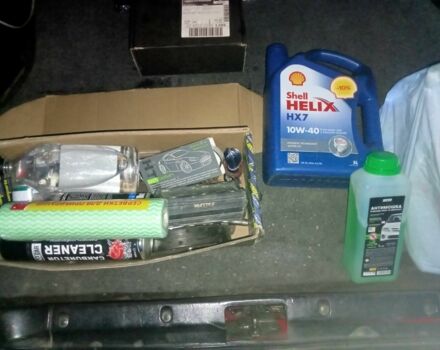 Красный Тойота Королла, объемом двигателя 1.6 л и пробегом 383 тыс. км за 1200 $, фото 15 на Automoto.ua