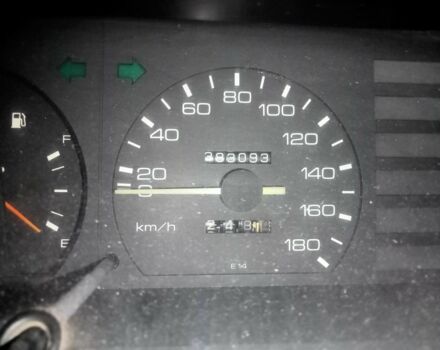 Красный Тойота Королла, объемом двигателя 1.6 л и пробегом 383 тыс. км за 1200 $, фото 16 на Automoto.ua