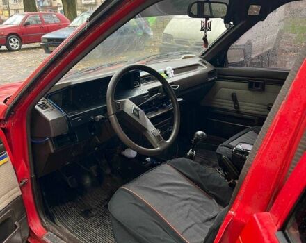 Красный Тойота Королла, объемом двигателя 1.6 л и пробегом 383 тыс. км за 1200 $, фото 8 на Automoto.ua