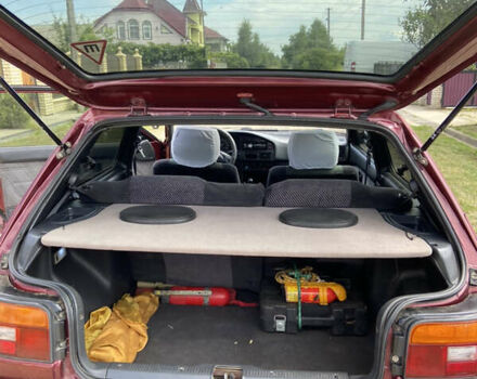 Червоний Тойота Королла, об'ємом двигуна 1.3 л та пробігом 329 тис. км за 2250 $, фото 4 на Automoto.ua