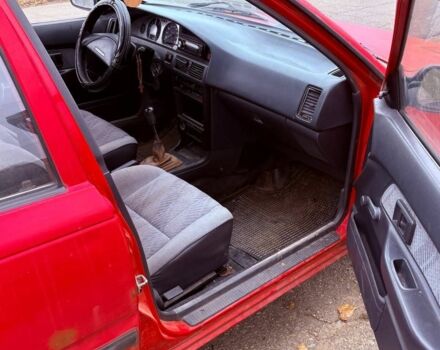 Красный Тойота Королла, объемом двигателя 1.3 л и пробегом 167 тыс. км за 900 $, фото 6 на Automoto.ua