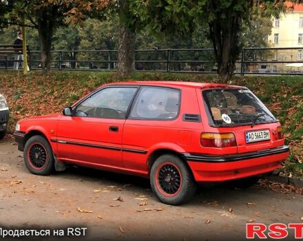 Красный Тойота Королла, объемом двигателя 1.3 л и пробегом 340 тыс. км за 1700 $, фото 2 на Automoto.ua