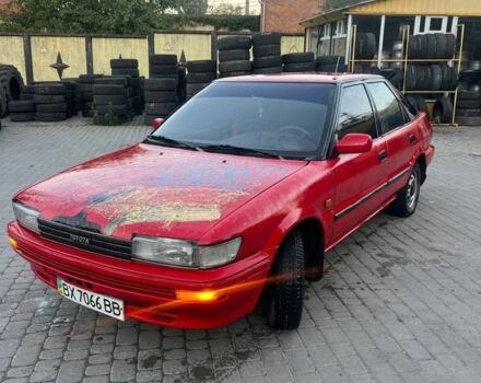 Красный Тойота Королла, объемом двигателя 1.3 л и пробегом 200 тыс. км за 1200 $, фото 2 на Automoto.ua