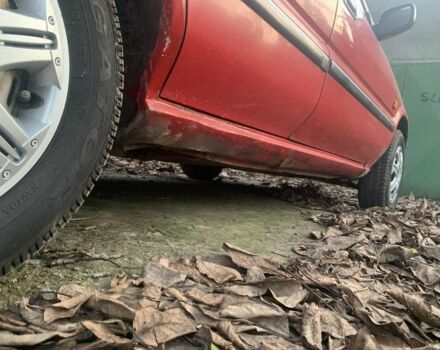 Червоний Тойота Королла, об'ємом двигуна 1.3 л та пробігом 300 тис. км за 1000 $, фото 6 на Automoto.ua