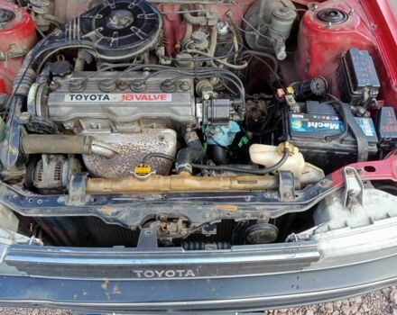 Красный Тойота Королла, объемом двигателя 1.6 л и пробегом 408 тыс. км за 1050 $, фото 6 на Automoto.ua