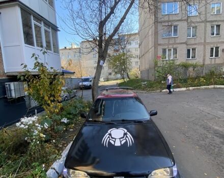 Красный Тойота Королла, объемом двигателя 1.3 л и пробегом 342 тыс. км за 1500 $, фото 1 на Automoto.ua