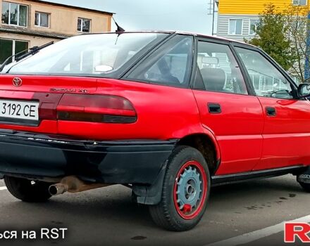Красный Тойота Королла, объемом двигателя 1.3 л и пробегом 550 тыс. км за 850 $, фото 3 на Automoto.ua