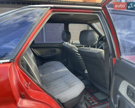 Червоний Тойота Королла, об'ємом двигуна 1.3 л та пробігом 100 тис. км за 1100 $, фото 13 на Automoto.ua