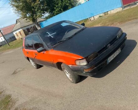 Красный Тойота Королла, объемом двигателя 1.3 л и пробегом 300 тыс. км за 649 $, фото 19 на Automoto.ua