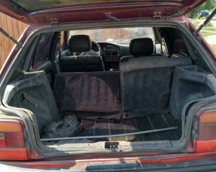 Красный Тойота Королла, объемом двигателя 1.3 л и пробегом 300 тыс. км за 649 $, фото 6 на Automoto.ua