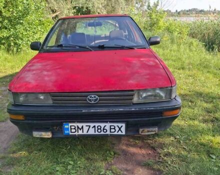 Червоний Тойота Королла, об'ємом двигуна 1.3 л та пробігом 573 тис. км за 1000 $, фото 1 на Automoto.ua