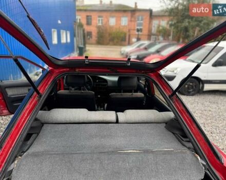 Красный Тойота Королла, объемом двигателя 1.3 л и пробегом 270 тыс. км за 1500 $, фото 22 на Automoto.ua