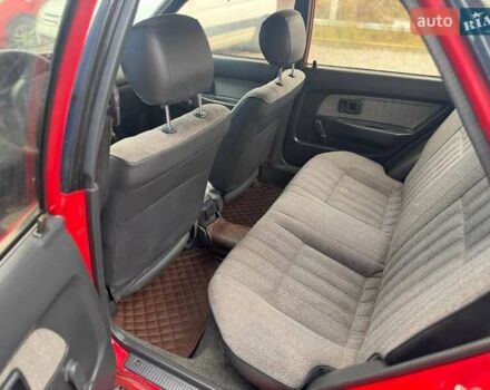 Красный Тойота Королла, объемом двигателя 1.3 л и пробегом 270 тыс. км за 1500 $, фото 15 на Automoto.ua