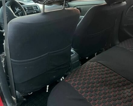 Червоний Тойота Королла, об'ємом двигуна 1.3 л та пробігом 180 тис. км за 1600 $, фото 4 на Automoto.ua