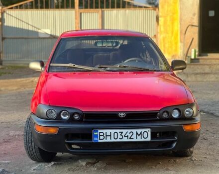 Червоний Тойота Королла, об'ємом двигуна 1.3 л та пробігом 180 тис. км за 1600 $, фото 7 на Automoto.ua