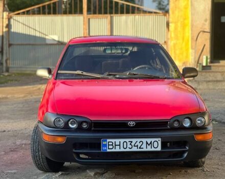 Червоний Тойота Королла, об'ємом двигуна 1.3 л та пробігом 180 тис. км за 1600 $, фото 1 на Automoto.ua