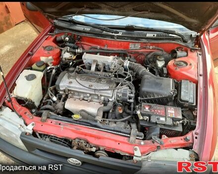 Червоний Тойота Королла, об'ємом двигуна 1.3 л та пробігом 340 тис. км за 2500 $, фото 4 на Automoto.ua