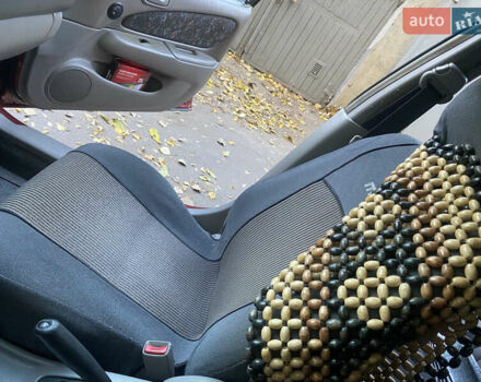 Красный Тойота Королла, объемом двигателя 1.33 л и пробегом 412 тыс. км за 2500 $, фото 9 на Automoto.ua