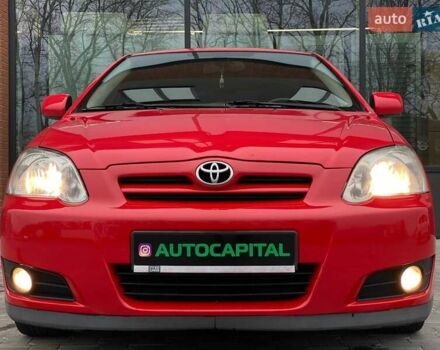 Червоний Тойота Королла, об'ємом двигуна 1.6 л та пробігом 302 тис. км за 6490 $, фото 3 на Automoto.ua