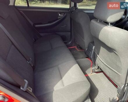 Красный Тойота Королла, объемом двигателя 1.6 л и пробегом 180 тыс. км за 7700 $, фото 19 на Automoto.ua