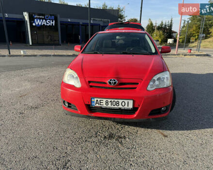Красный Тойота Королла, объемом двигателя 1.6 л и пробегом 207 тыс. км за 6200 $, фото 1 на Automoto.ua