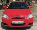 Красный Тойота Королла, объемом двигателя 1.6 л и пробегом 180 тыс. км за 7700 $, фото 1 на Automoto.ua