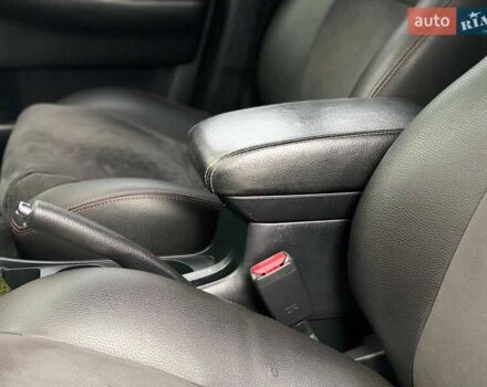 Червоний Тойота Королла, об'ємом двигуна 1.6 л та пробігом 302 тис. км за 6490 $, фото 40 на Automoto.ua