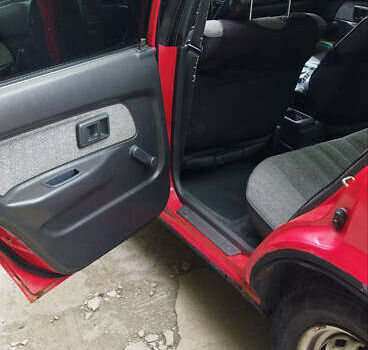 Красный Тойота Королла, объемом двигателя 1.32 л и пробегом 345 тыс. км за 1800 $, фото 4 на Automoto.ua