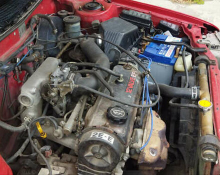 Красный Тойота Королла, объемом двигателя 1.32 л и пробегом 345 тыс. км за 1800 $, фото 10 на Automoto.ua