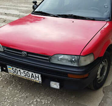 Красный Тойота Королла, объемом двигателя 1.32 л и пробегом 345 тыс. км за 1800 $, фото 12 на Automoto.ua