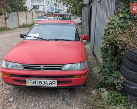 Красный Тойота Королла, объемом двигателя 1.3 л и пробегом 400 тыс. км за 2000 $, фото 5 на Automoto.ua