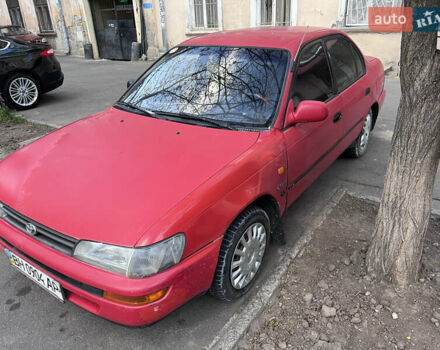 Красный Тойота Королла, объемом двигателя 1.3 л и пробегом 400 тыс. км за 1600 $, фото 1 на Automoto.ua