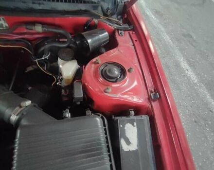 Красный Тойота Королла, объемом двигателя 1.4 л и пробегом 422 тыс. км за 2200 $, фото 4 на Automoto.ua