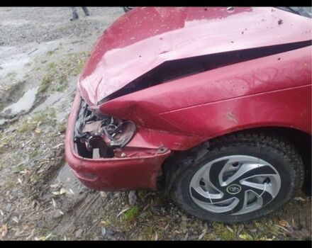 Красный Тойота Королла, объемом двигателя 0 л и пробегом 189 тыс. км за 650 $, фото 1 на Automoto.ua