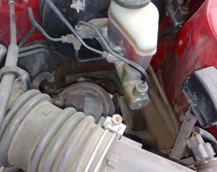 Червоний Тойота Королла, об'ємом двигуна 1.33 л та пробігом 335 тис. км за 2000 $, фото 11 на Automoto.ua