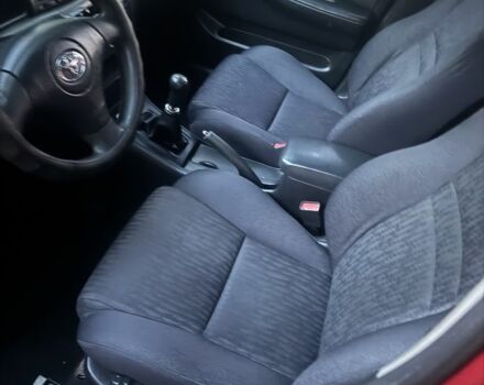 Красный Тойота Королла, объемом двигателя 1.4 л и пробегом 235 тыс. км за 3700 $, фото 9 на Automoto.ua