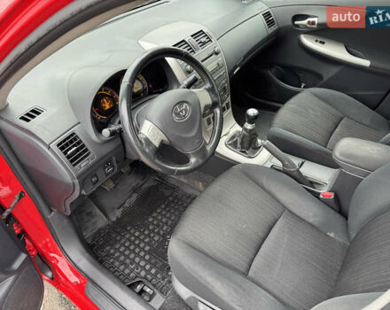 Красный Тойота Королла, объемом двигателя 1.6 л и пробегом 200 тыс. км за 7290 $, фото 12 на Automoto.ua