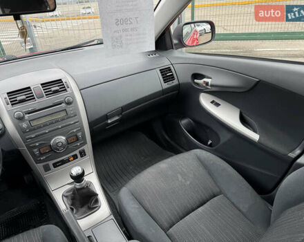 Красный Тойота Королла, объемом двигателя 1.6 л и пробегом 200 тыс. км за 7290 $, фото 25 на Automoto.ua