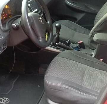 Красный Тойота Королла, объемом двигателя 1.6 л и пробегом 227 тыс. км за 5000 $, фото 12 на Automoto.ua