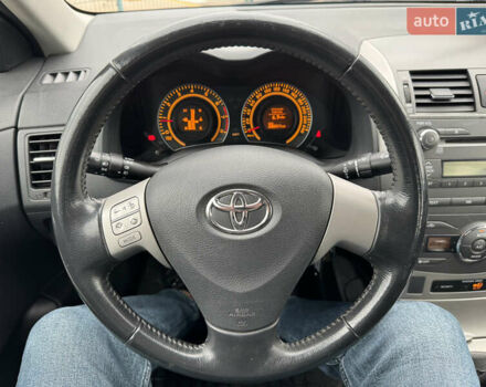 Красный Тойота Королла, объемом двигателя 1.6 л и пробегом 200 тыс. км за 7290 $, фото 18 на Automoto.ua