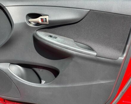 Красный Тойота Королла, объемом двигателя 1.3 л и пробегом 162 тыс. км за 6790 $, фото 21 на Automoto.ua