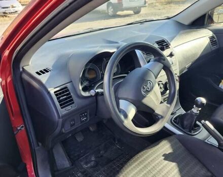 Красный Тойота Королла, объемом двигателя 0 л и пробегом 124 тыс. км за 6500 $, фото 2 на Automoto.ua