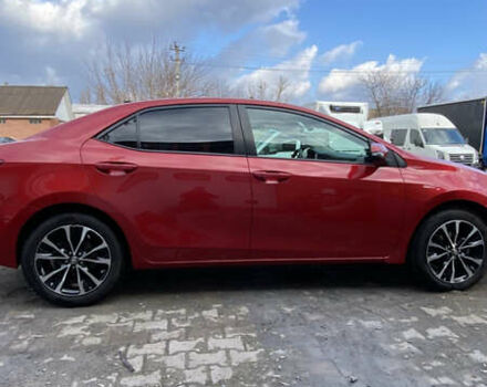 Красный Тойота Королла, объемом двигателя 1.8 л и пробегом 150 тыс. км за 13999 $, фото 5 на Automoto.ua